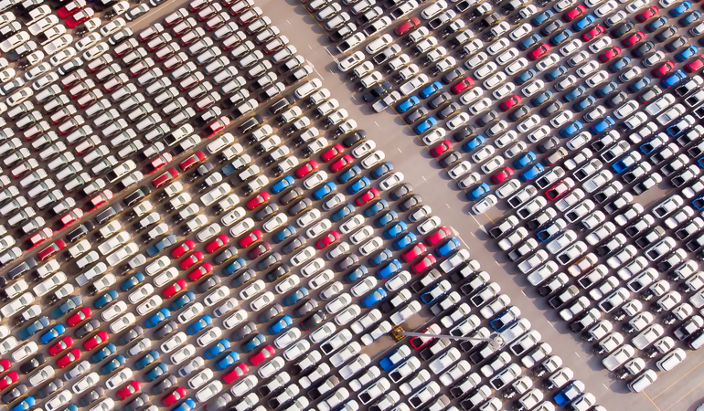 Fleet Truck Tracking System for Fleet Managers